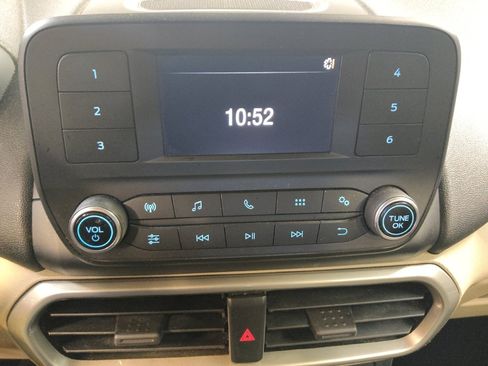 Used 2019 Ford EcoSport S image 25