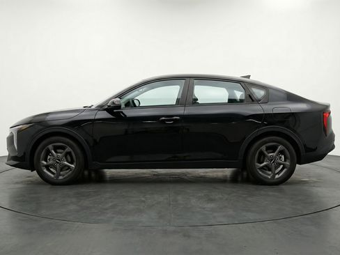 Used 2025 Kia K4 FWD image 5