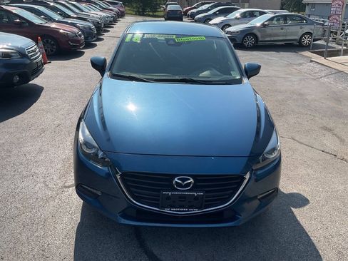 Used 2018 MAZDA MAZDA3 Sport FWD image 4