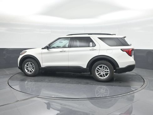 New 2026 Ford Explorer Active w/ Active Comfort Package RWD image 28