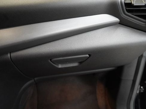Used 2019 Ford Escape SE FWD image 34