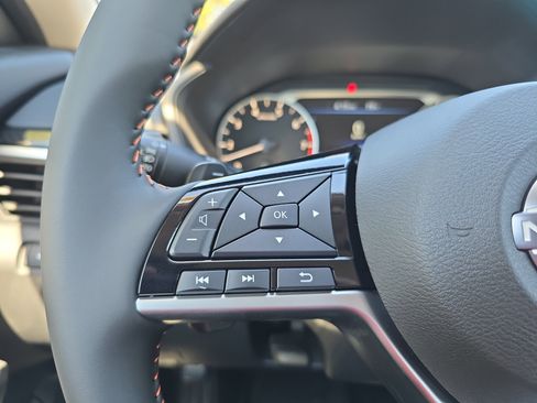 New 2025 Nissan Altima 2.5 SR w/ SR Premium Package image 16