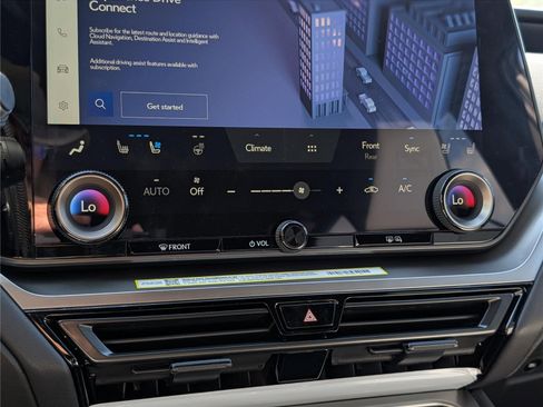 New 2026 Lexus TX 500h AWD image 27