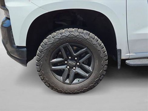 Used 2022 Chevrolet Silverado 1500 LT Trail Boss w/ Convenience Package II AWD/4WD image 23