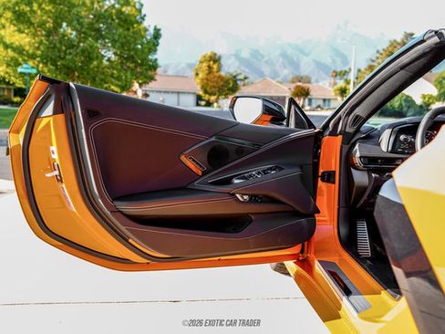 Used 2023 Chevrolet Corvette Stingray Preferred Conv w/ Z51 Performance Package RWD image 43
