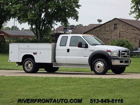 Used 2007 Ford F550 4x4 Super Cab Super Duty image 12