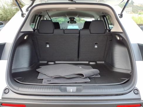 Certified 2026 Honda HR-V LX image 6