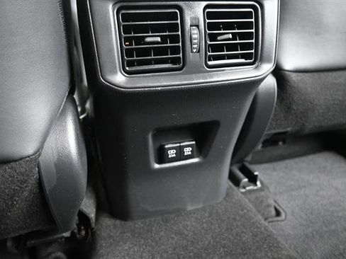 Certified 2019 Toyota RAV4 XSE AWD/4WD image 15