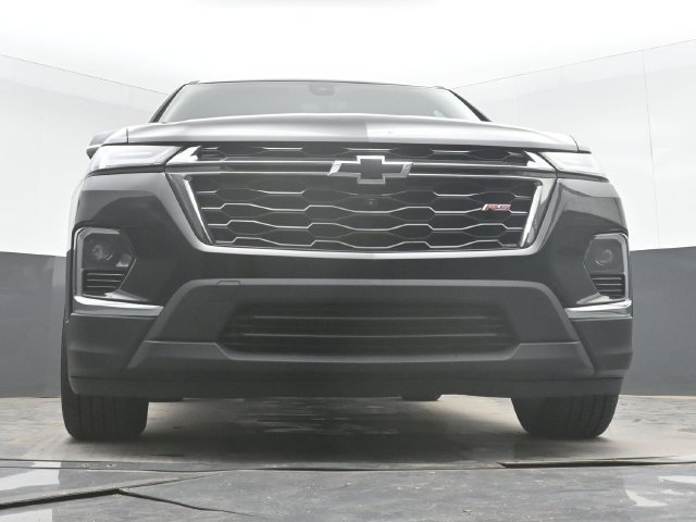 Used 2023 Chevrolet Traverse RS AWD/4WD image 46