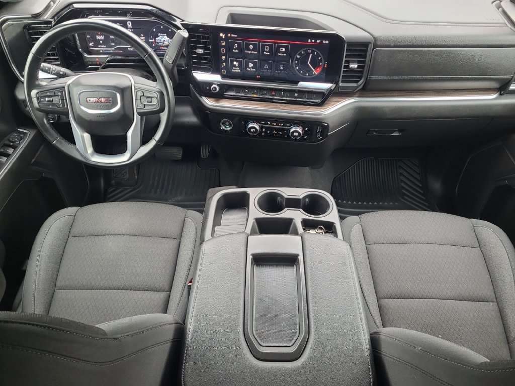 Used 2024 GMC Sierra 1500 Elevation AWD/4WD image 10
