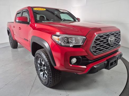 Certified 2023 Toyota Tacoma TRD Off-Road w/ Advanced Technology Package AWD/4WD image 6