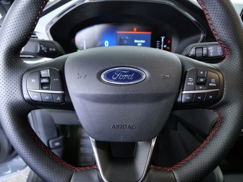 Certified 2024 Ford Escape ST-Line Select AWD/4WD image 24