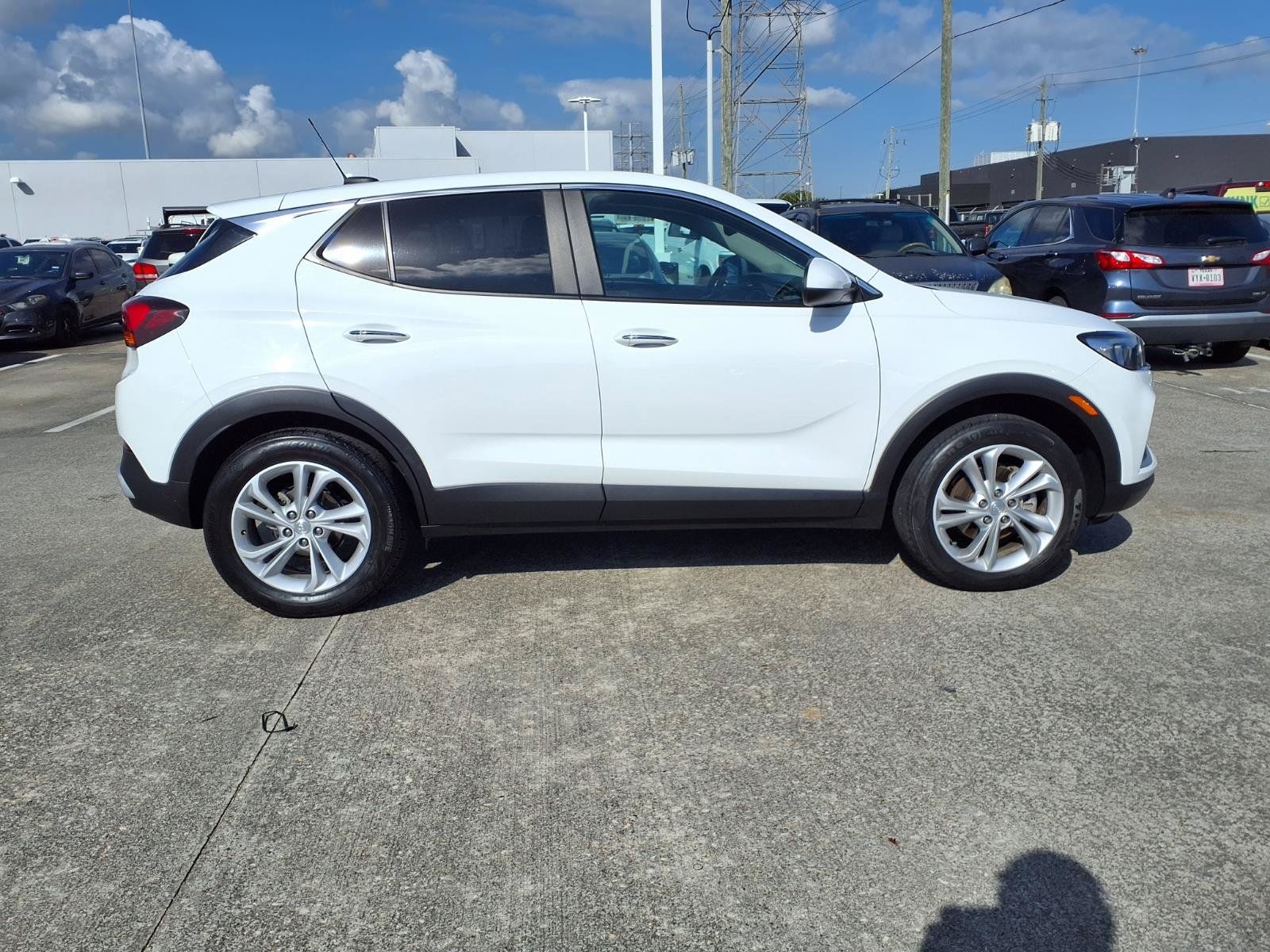 Used 2023 Buick Encore GX Preferred w/ Cold Weather Comfort Package AWD/4WD image 26