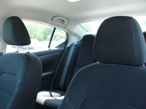 Used 2024 Nissan Sentra S FWD image 14