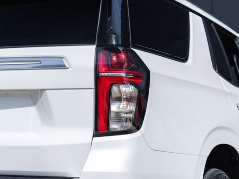 Used 2023 Chevrolet Tahoe High Country image 12