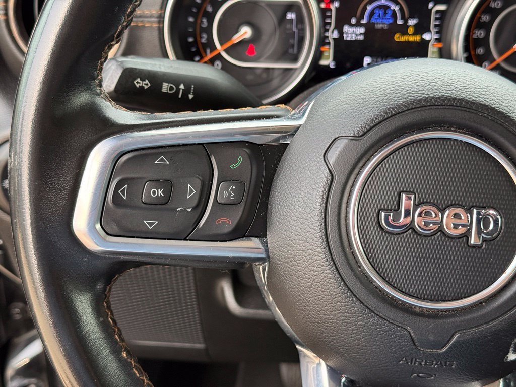 Used 2021 Jeep Wrangler Unlimited Sahara AWD/4WD image 15
