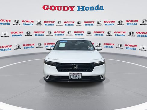 Certified 2025 Honda Accord EX-L image 3