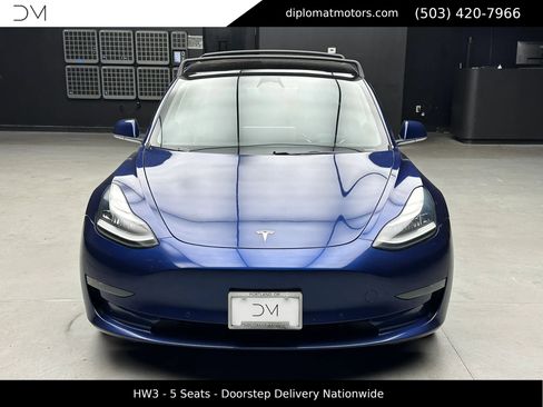 Used 2018 Tesla Model 3 Long Range image 10
