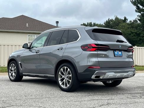 Used 2024 BMW X5 xDrive40i w/ Premium Package AWD/4WD image 5