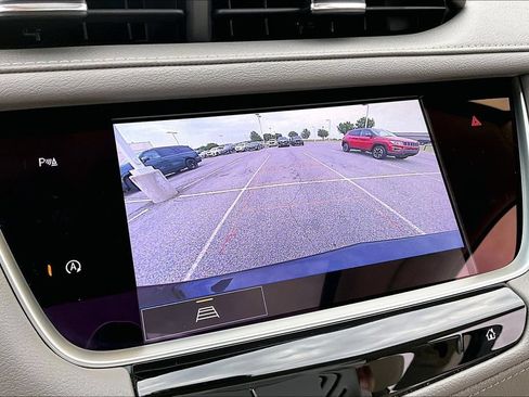 Used 2022 Cadillac XT5 Premium Luxury FWD image 23
