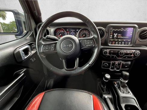 Used 2021 Jeep Gladiator Sport AWD/4WD image 7