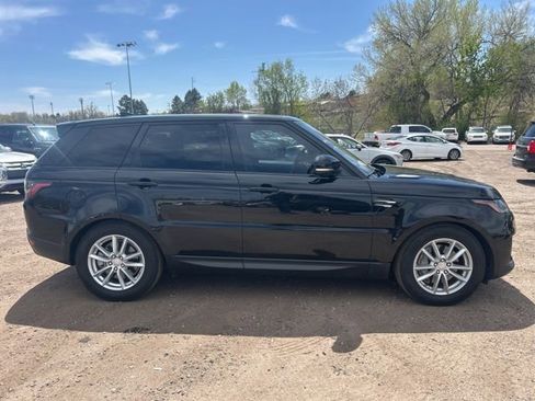 Used 2018 Land Rover Range Rover Sport SE image 6