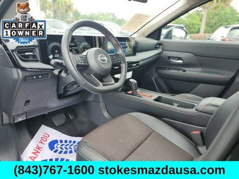 Used 2025 Nissan Kicks SR w/ SR Premium Package AWD/4WD image 19