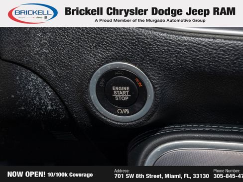 Used 2022 Dodge Challenger SXT image 23