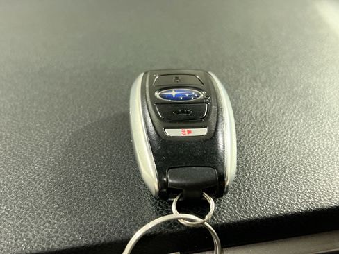 Used 2023 Subaru Ascent Limited w/ Technology Package image 33