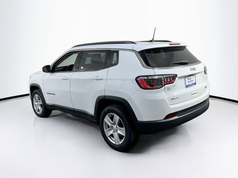 Used 2022 Jeep Compass Latitude AWD/4WD image 7