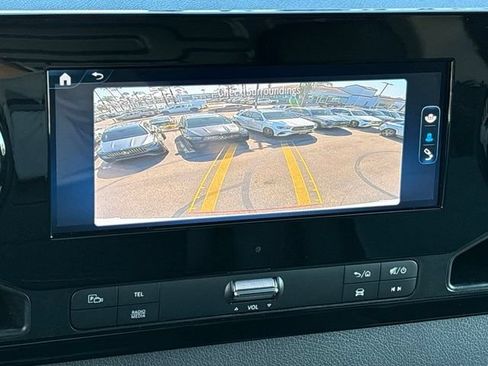 Used 2025 Mercedes-Benz Sprinter 2500 image 17