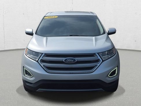 Used 2015 Ford Edge SEL w/ Equipment Group 201A FWD image 2