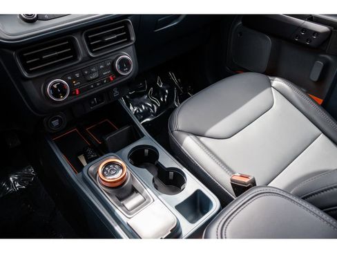 Used 2024 Ford Maverick Lariat w/ Black Appearance Package FWD image 25