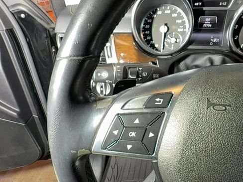 Used 2015 Mercedes-Benz GL 450 4MATIC image 22