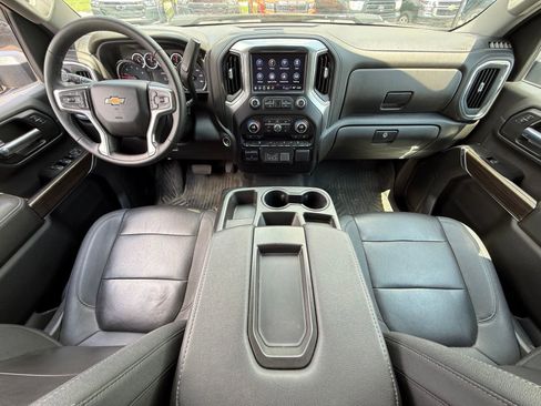 Used 2023 Chevrolet Silverado 2500 LT w/ Convenience Package AWD/4WD image 17
