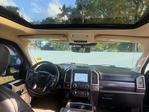 Used 2020 Ford F250 Limited w/ FX4 Off-Road Package AWD/4WD image 14
