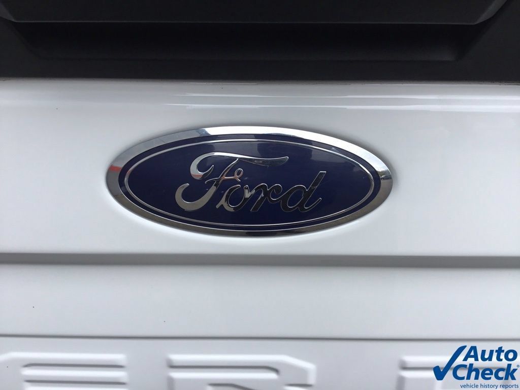 Used 2022 Ford F350 XL w/ Power Equipment Group AWD/4WD image 18