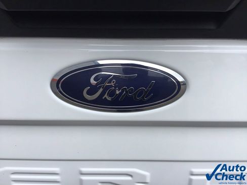 Used 2022 Ford F350 XL w/ Power Equipment Group image 18