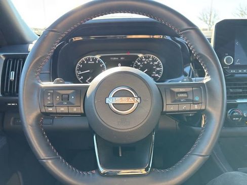 Used 2024 Nissan Pathfinder Rock Creek image 14