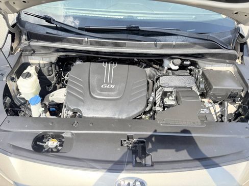 Used 2015 Kia Sedona SX Limited FWD image 29