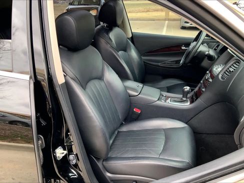 Used 2017 INFINITI QX50 Journey w/ Premium Package image 8