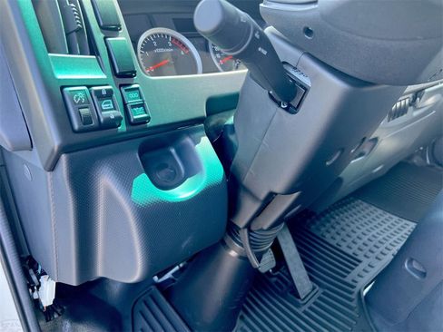 New 2024 Chevrolet Low Cab Forward 5500XD image 15