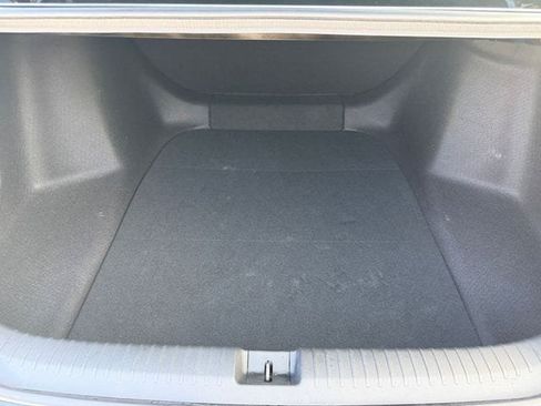Used 2023 Honda Accord LX image 18