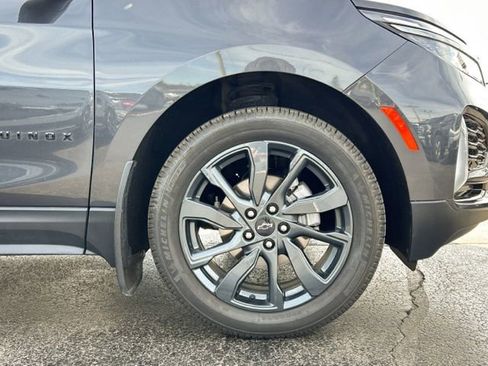 Used 2023 Chevrolet Equinox RS w/ RS Leather Package AWD/4WD image 15