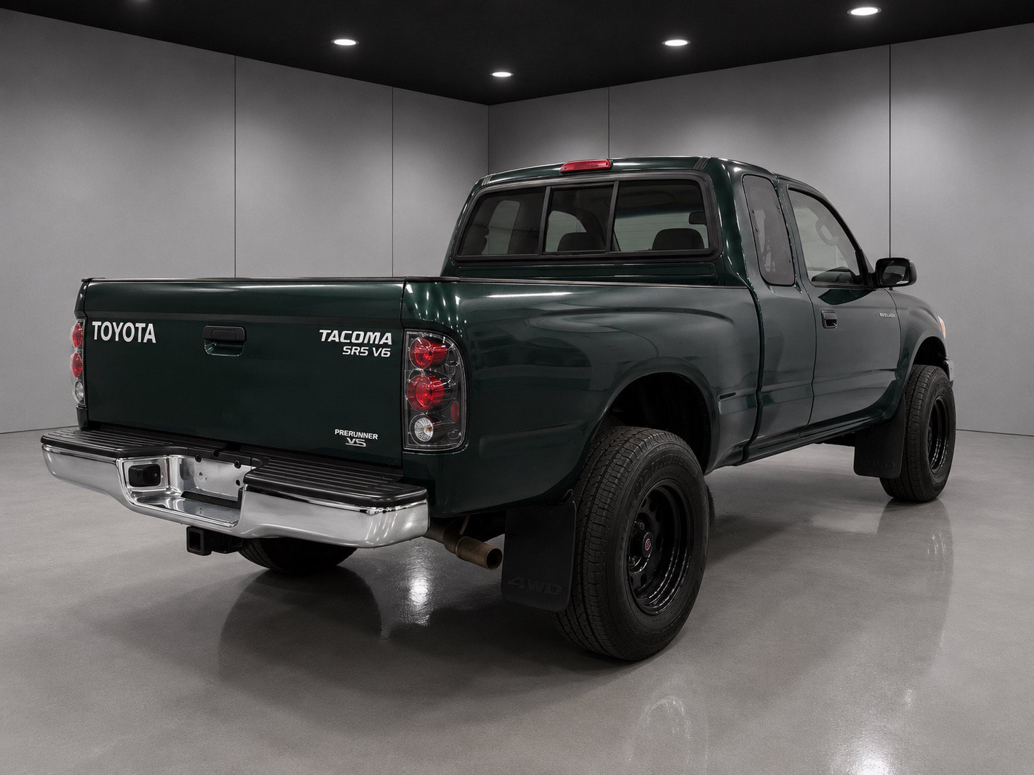 Used 2002 Toyota Tacoma 4x4 Xtracab V6 w/ SR5 Pkg w/ Chrome Pkg image 2