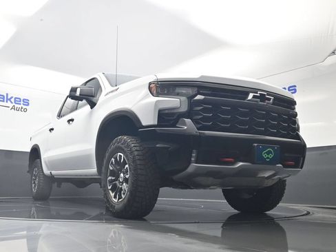Used 2024 Chevrolet Silverado 1500 ZR2 AWD/4WD image 41