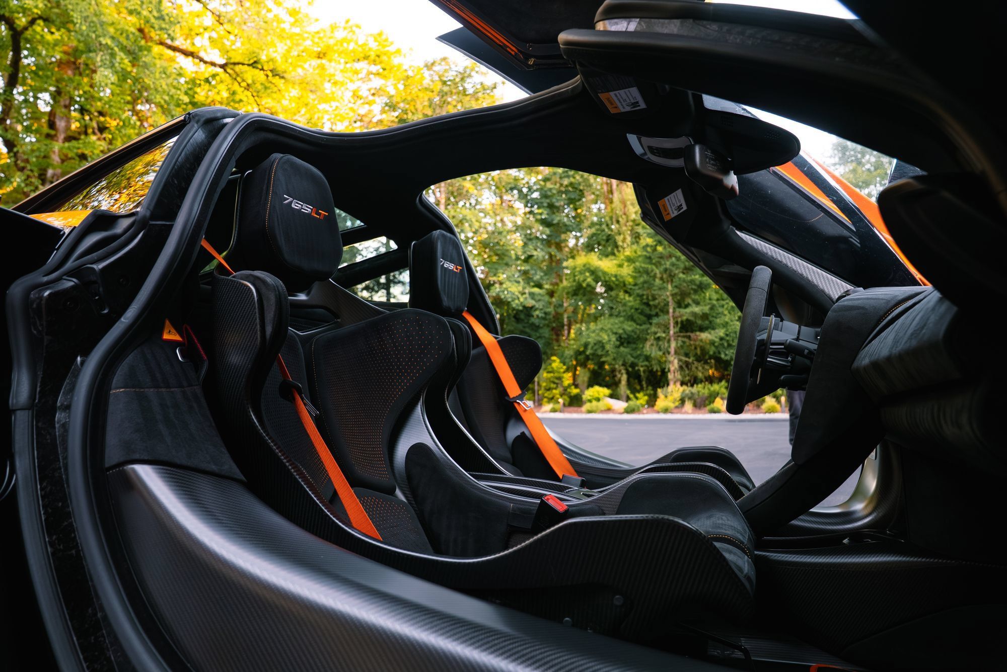 Used 2021 McLaren 765LT RWD image 12