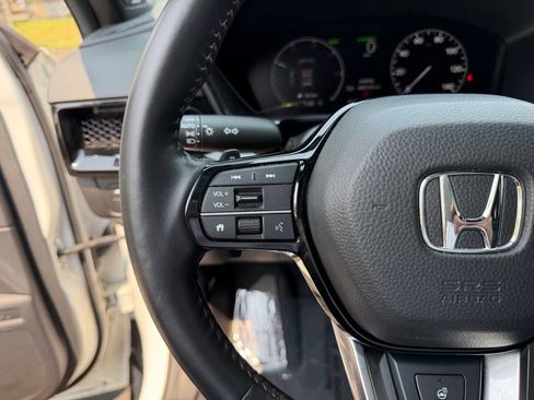 Used 2023 Honda CR-V Sport Touring image 17
