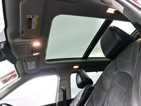 Used 2021 Toyota Highlander Platinum image 20