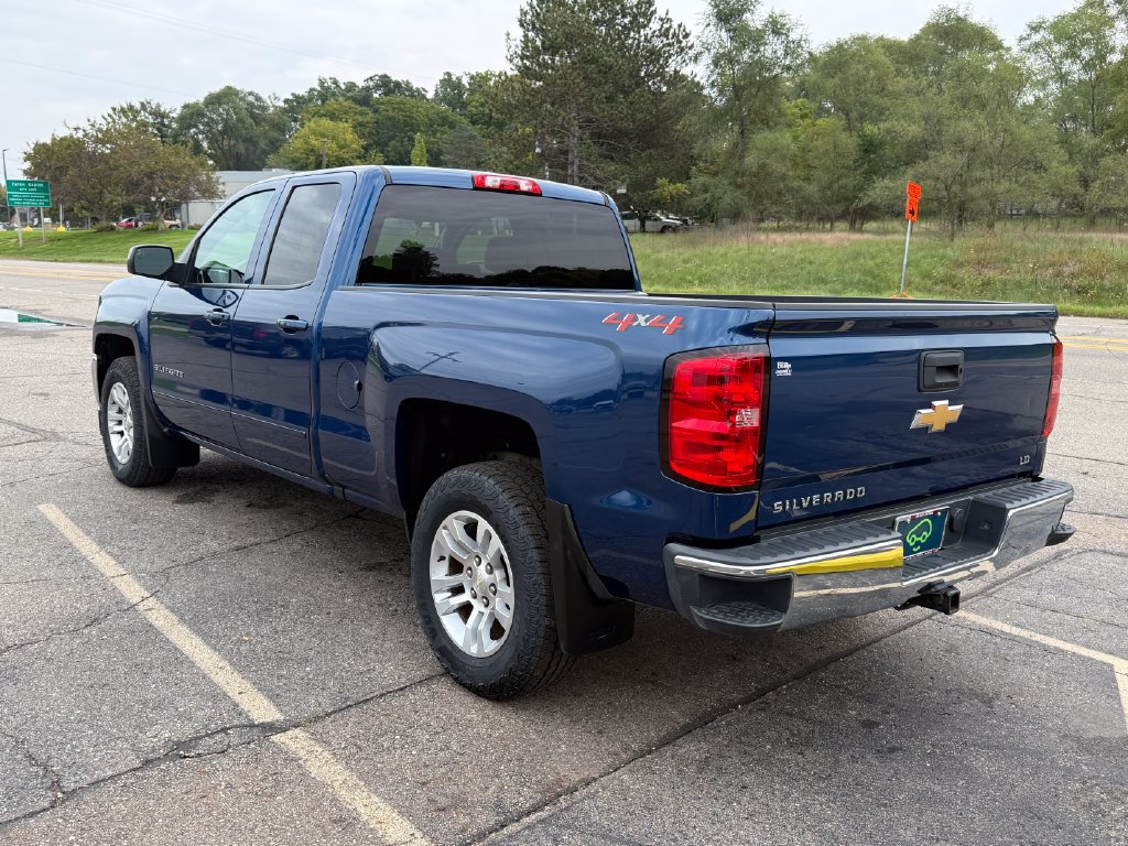 Certified 2019 Chevrolet Silverado 1500 LT Trail Boss AWD/4WD image 3